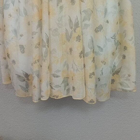 Women's Butter Yellow Lace Floral Babydoll Lingerie Set sz XL - Picture 5 of 11